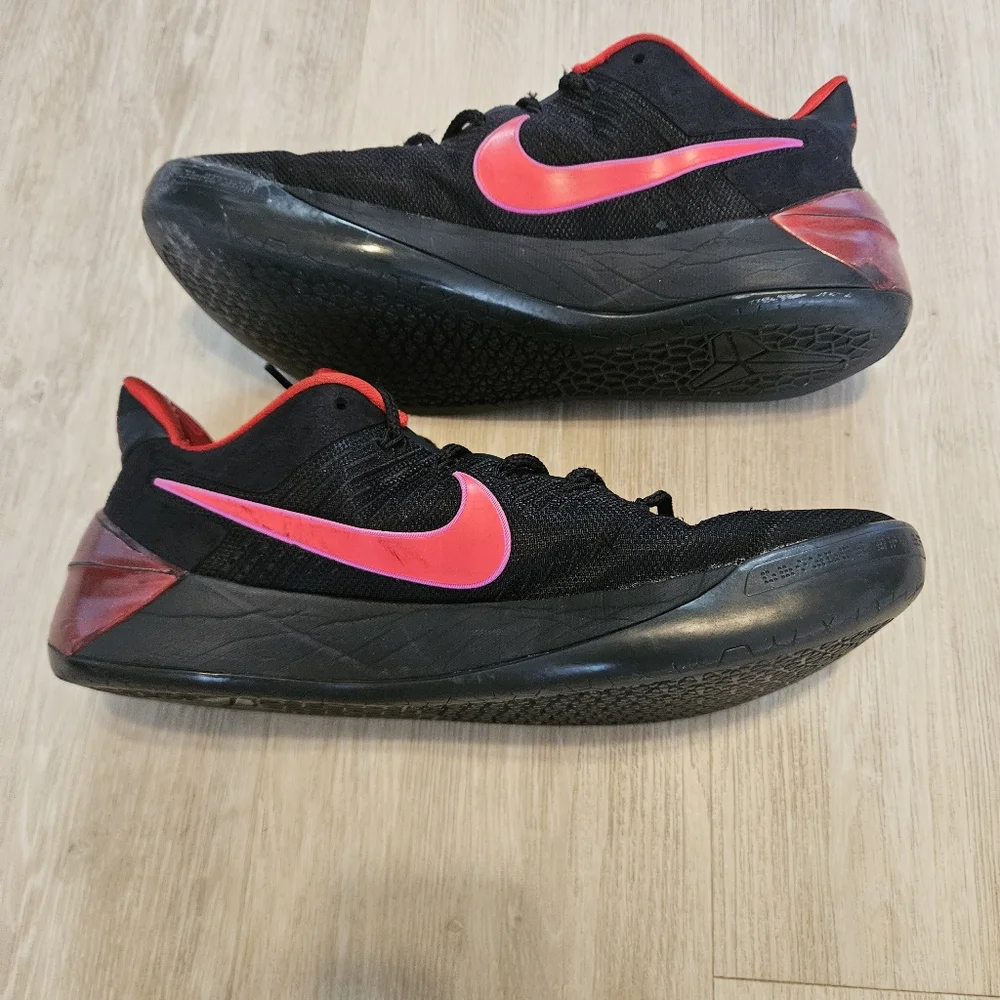 Nike Kobe AD Flip The Switch Black University Red Hyper Violet 852425-004 Sz 12